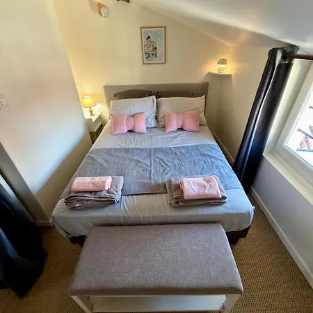Cocon De Charme Au Coeur De Apartment Périgueux